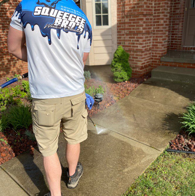 an image that represents power washing